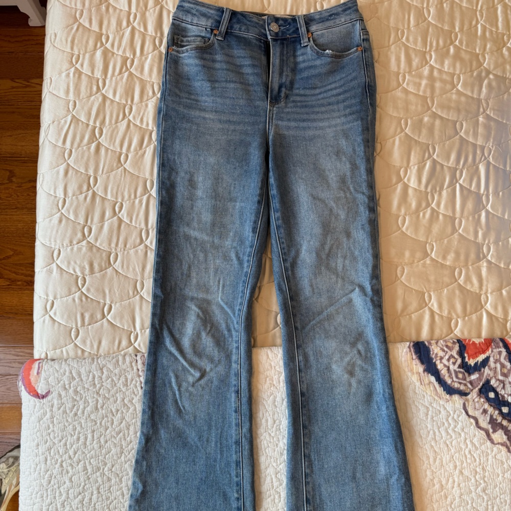 PAIGE Women's Straight Leg Blue Jeans